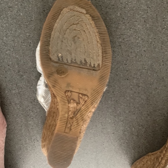 Beautiful sandals size 8 made in Spain - Picture 3 of 4